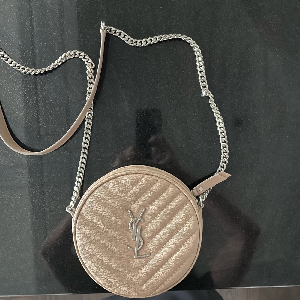 Yves Saint Laurent Tan Chevron Quilted Crossbody Bag - Picture 4 of 10